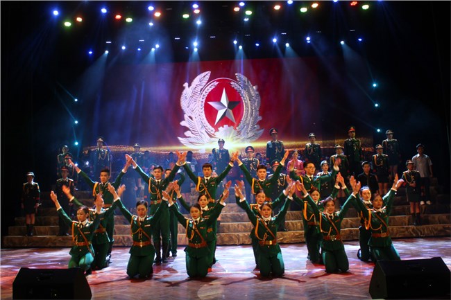 Nhà hát Ca múa nhạc Quân đội khẳng định nòng cốt trên mặt trận tư tưởng, văn hoá (23/12/2023)